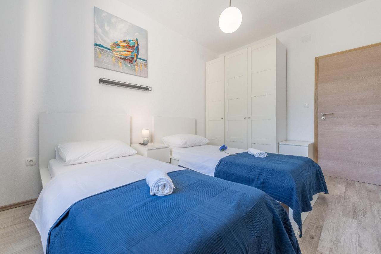 Villa Tara Tinj Esterno foto