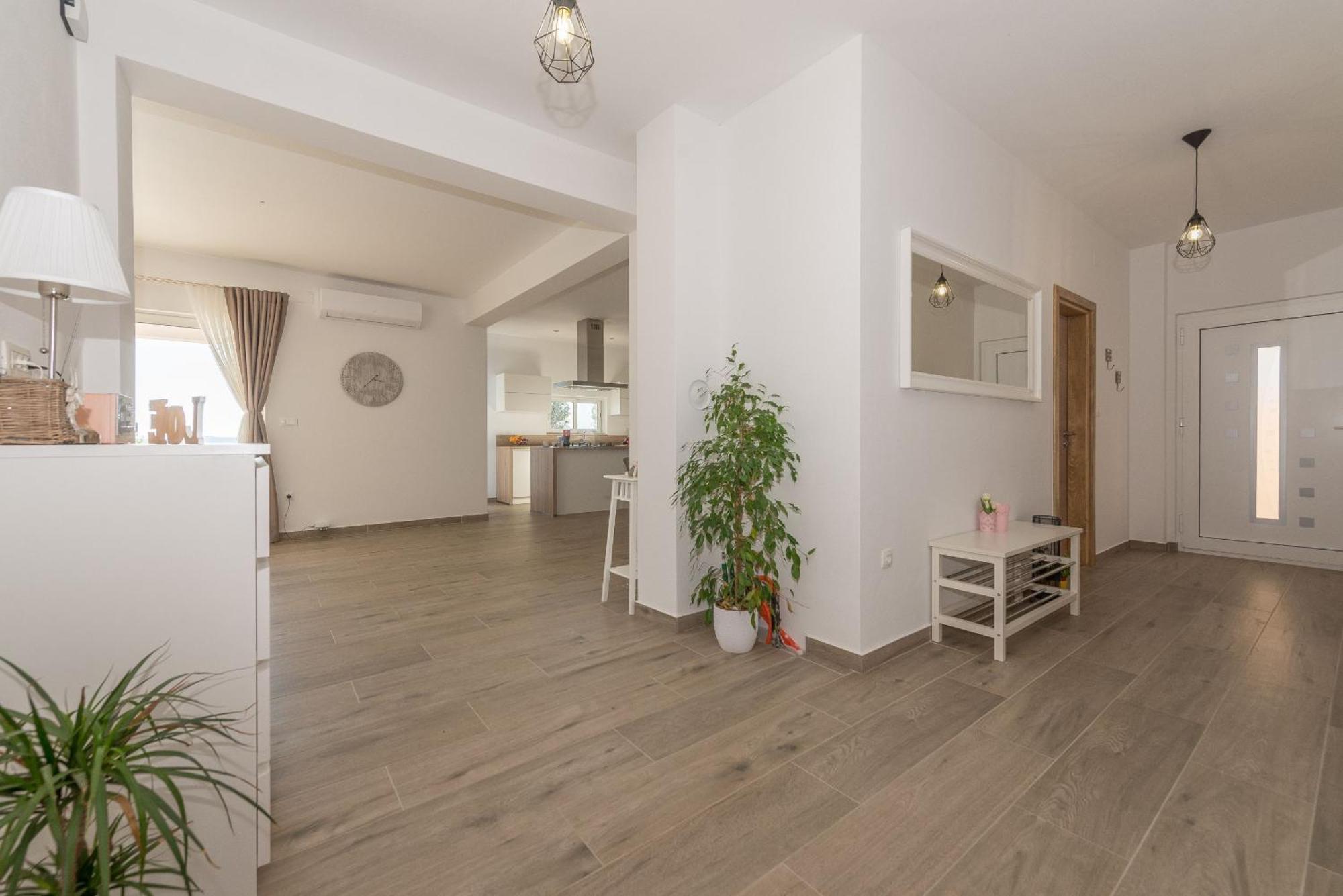 Villa Tara Tinj Esterno foto